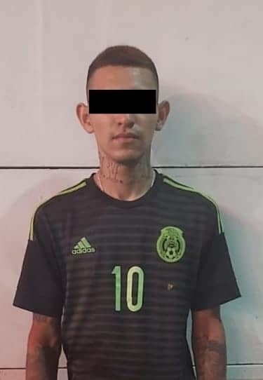 Tres jóvenes que portaban marihuana y cristal, fueron arrestados
