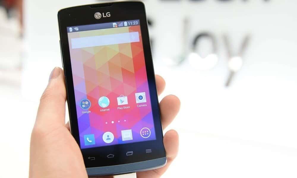 Liquidará los smartphones que no ha vendido