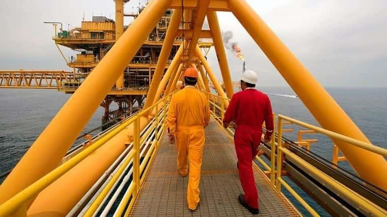 Petróleo mexicano cae a 59.53 dólares