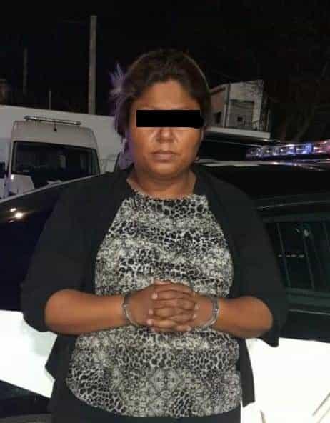 Arrestan a mujer por robo en centro comercial