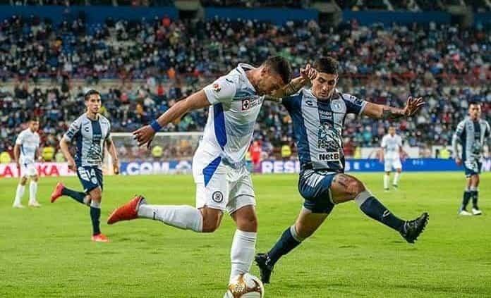 Pachuca vs Cruz Azul estuvo a punto de suspenderse Pachuca vs Cruz Azul estuvo a punto de suspenderse