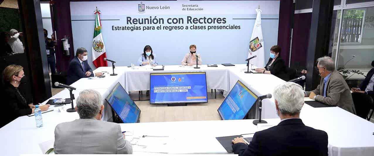 Exponen rectores estrategias para regreso a clases seguro