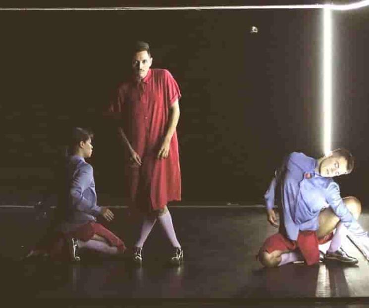 Reflexionan sobre dualidad y dicotomía con la danza