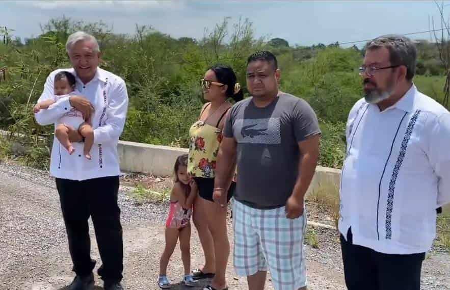 AMLO retoma costumbre de acercarse con simpatizantes