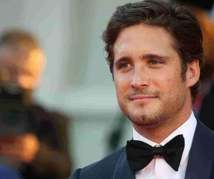 Evita Diego Boneta que la fama se le suba a la cabeza