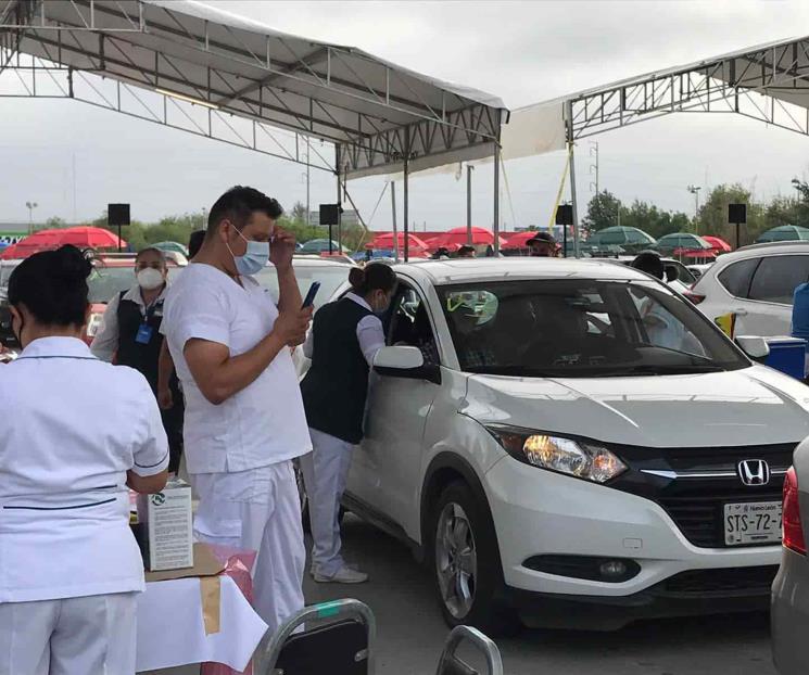 Inician segunda dosis en Mty; estiman vacunar a 140 mil