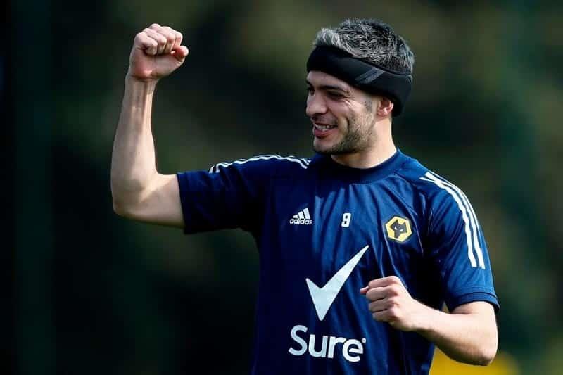 Raúl no puede jugar y será baja del Tri