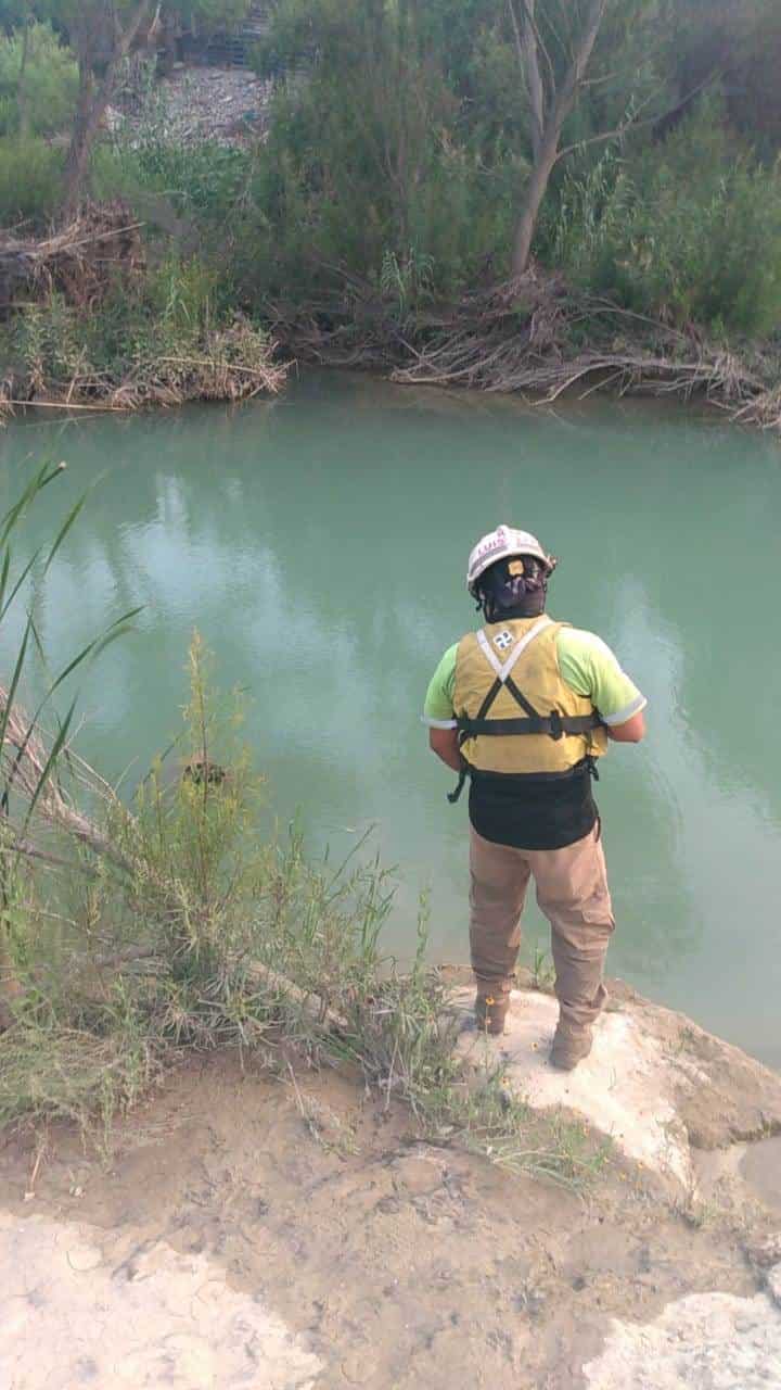 Hallaron el cuerpo de una persona flotando en aguas del río Pesquería