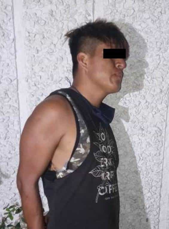 Molesto porque el cajero automático le retuvo su tarjeta, un hombre dañó la pantalla del aparato para tratar de recuperarla