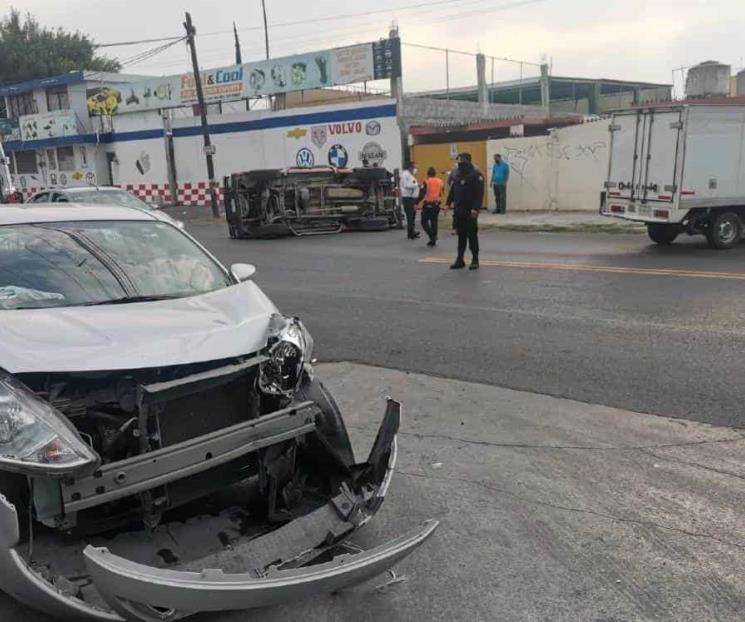 Deja carambola tres lesionados Deja carambola tres lesionados