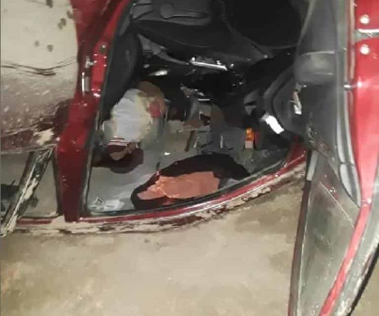 Muere mujer en volcadura en Dr. Arroyo Muere mujer en volcadura en Dr. Arroyo