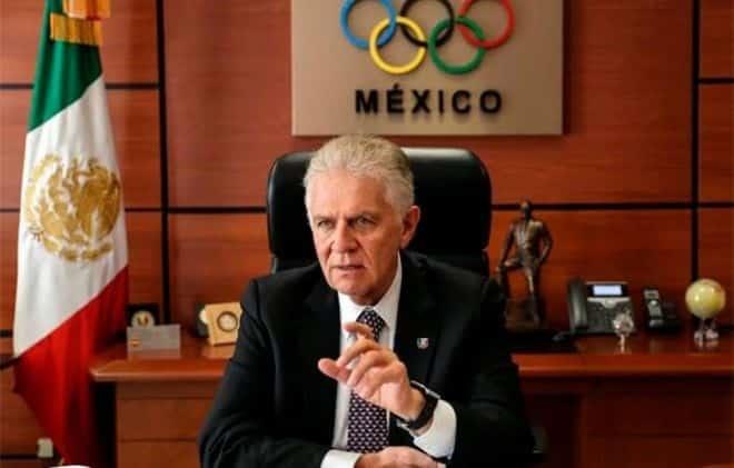 Agradece COM apoyo, pero descarta avión presidencial Agradece COM apoyo, pero descarta avión presidencial