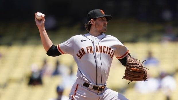 Gausman guia a Dodgers