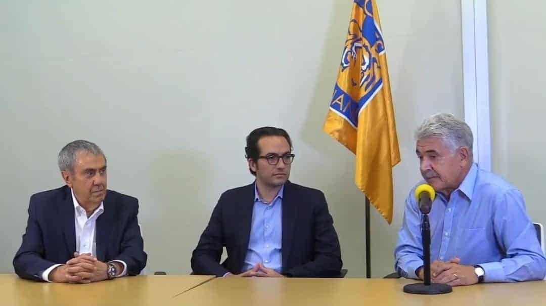 Despedida digna Despedida digna