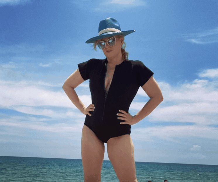 Rebel Wilson, presume su nueva figura en traje de baño Rebel Wilson, presume su nueva figura en traje de baño