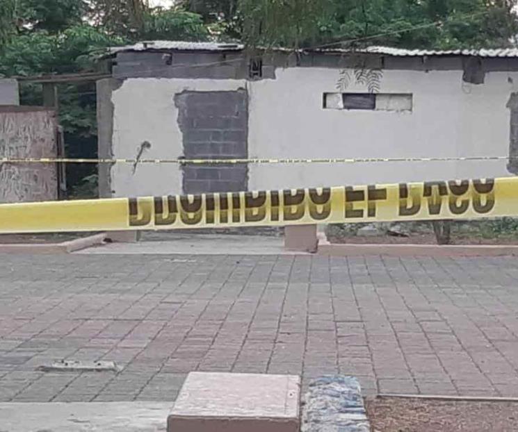 Ejecutan a mujer en su casa Ejecutan a mujer en su casa