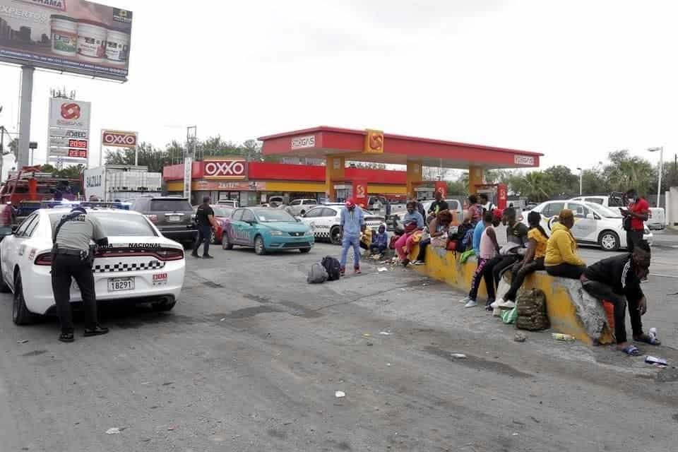 40 haitianos que se trasladaban a la frontera de Tamaulipas, chocaron el autobús en que iban