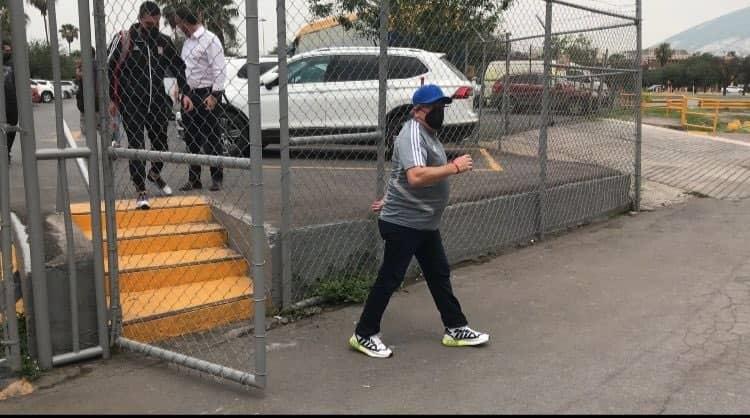 Llega Miguel Herrera al Volcán Llega Miguel Herrera al Volcán