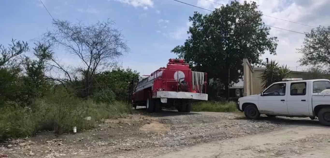 Reportaron un incendio de un predio baldío en la zona de la fundidora, Cadereyta