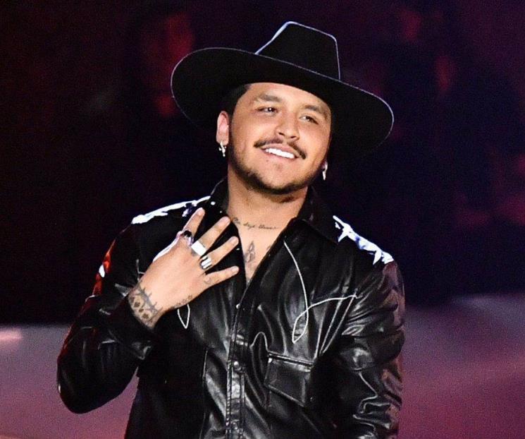 Nodal considera a Belinda como un ángel Nodal considera a Belinda como un ángel