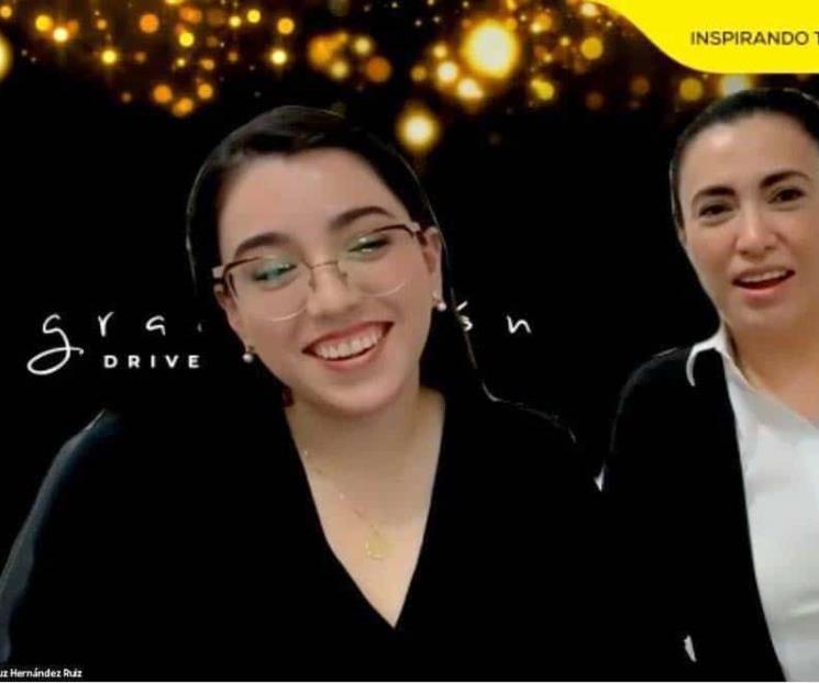 Se gradúan estudiantes como agentes de cambio Se gradúan estudiantes como agentes de cambio