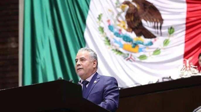 Deben brindar servicio a quienes no tienen seguridad social