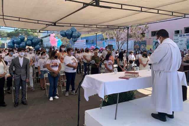 Ofician misa en memoria de niños de Guardería ABC Ofician misa en memoria de niños de Guardería ABC