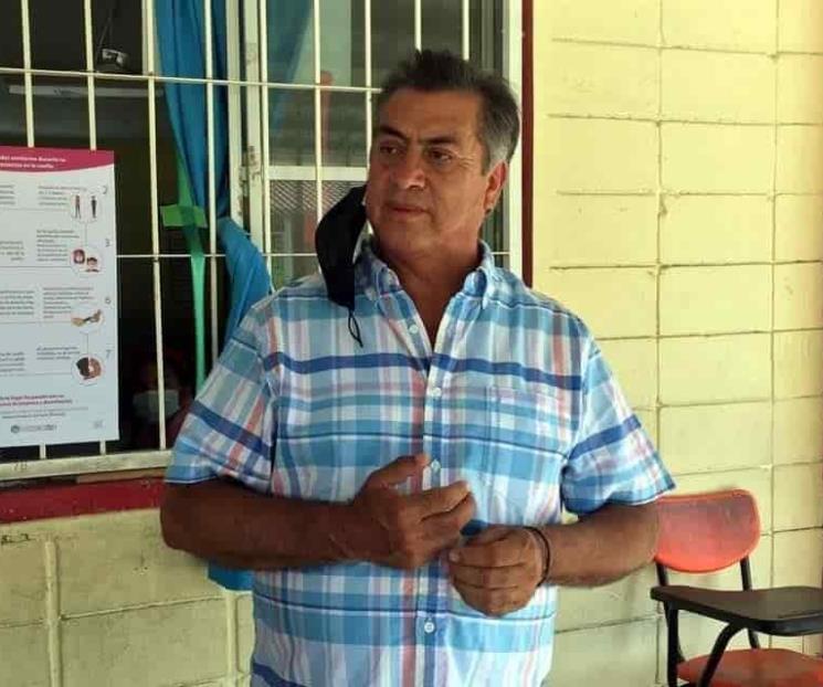 Sufre Bronco para emitir su voto Sufre Bronco para emitir su voto
