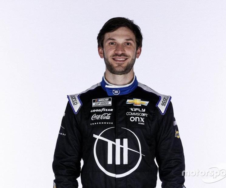 Daniel Suárez, por carrera perfecta Daniel Suárez, por carrera perfecta