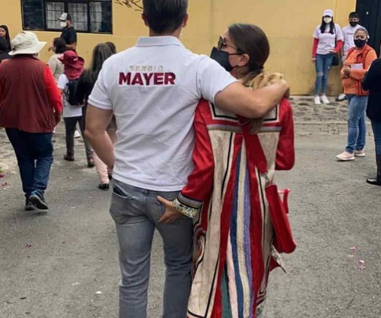 Mayer responde a críticas por polémica foto con Issabela Mayer responde a críticas por polémica foto con Issabela