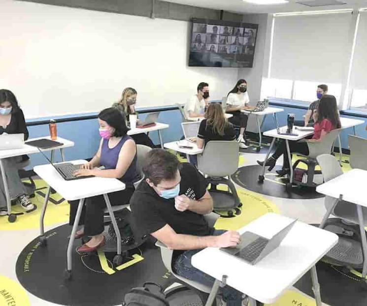 Regresan a clases presencialescon tecnología de alto nivel Regresan a clases presencialescon tecnología de alto nivel