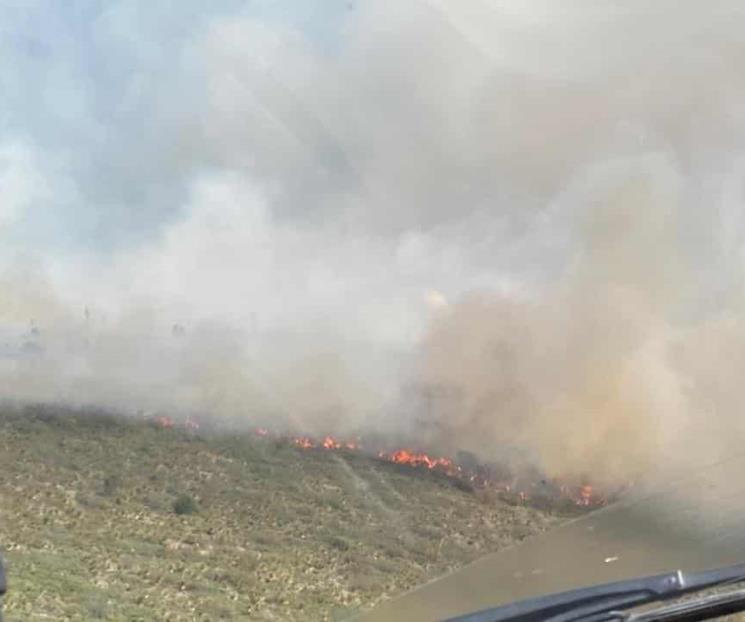 Reanudan combate de incendio de Galeana Reanudan combate de incendio de Galeana