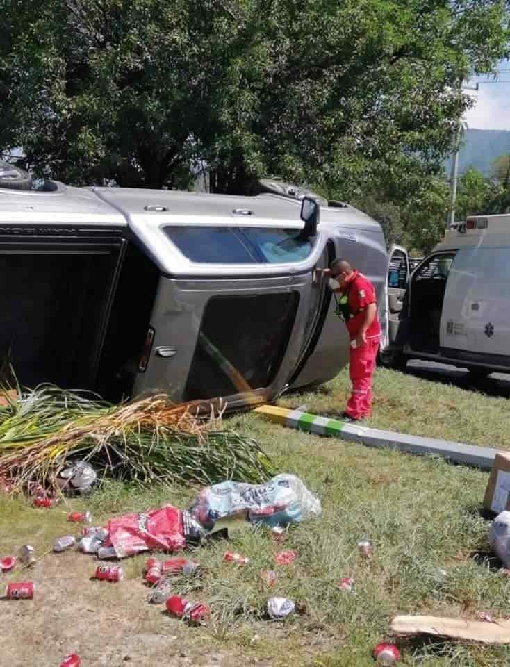 Resulta herido en volcadura Resulta herido en volcadura