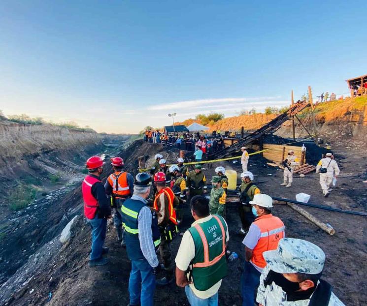 Rescatan 7 cuerpos de mineros en Múzquiz: AMLO Rescatan 7 cuerpos de mineros en Múzquiz: AMLO