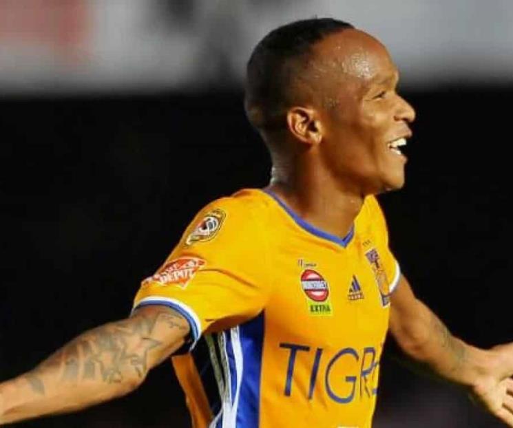 Luis Quiñones no viajó a la Riviera Maya Luis Quiñones no viajó a la Riviera Maya