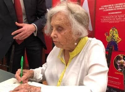 Elena Poniatowska y Lydia Cacho hablan sobre periodismo Elena Poniatowska y Lydia Cacho hablan sobre periodismo