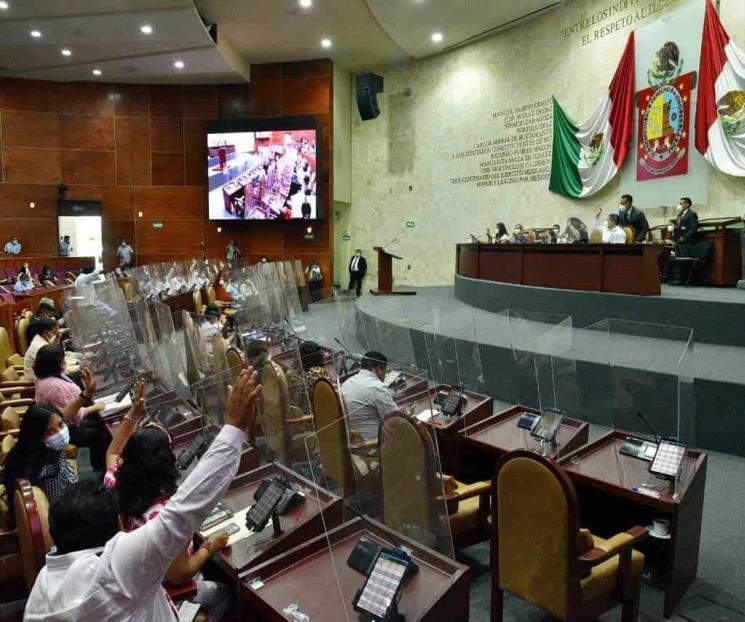 PRI y Morena, con mayoría de diputaciones pluris en Oaxaca PRI y Morena, con mayoría de diputaciones pluris en Oaxaca