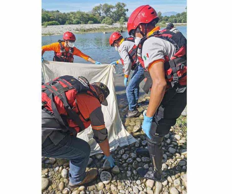 Mitigan el calor; mueren 3 ahogados Mitigan el calor; mueren 3 ahogados