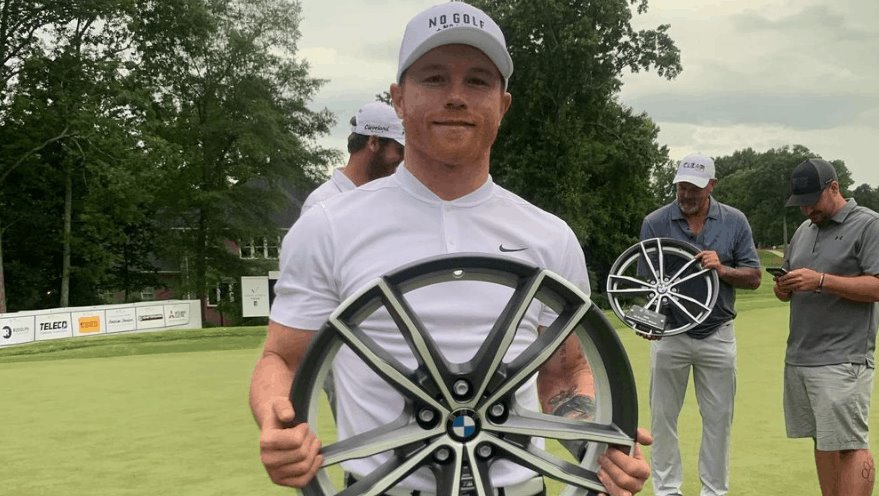 También en golf es campeón También en golf es campeón