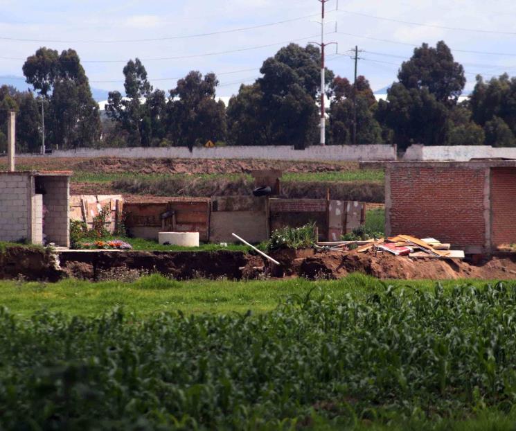 Devora socavón casa y continúa en expansión Devora socavón casa y continúa en expansión