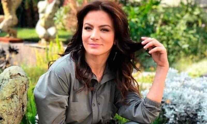 Silvia Navarro: Agradece el apoyo del papá de su hijo Silvia Navarro: Agradece el apoyo del papá de su hijo