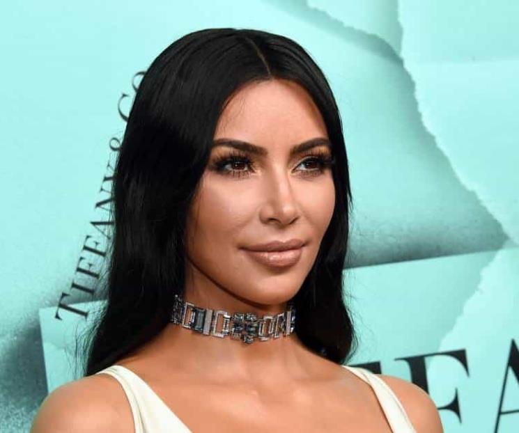 Kim reprobó su examen de Derecho por segunda vez Kim reprobó su examen de Derecho por segunda vez