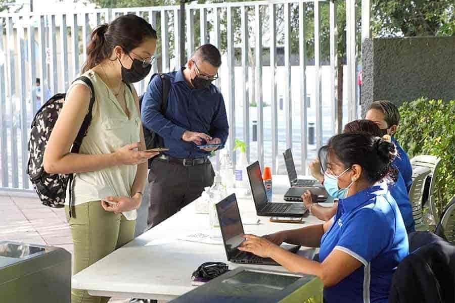 Así vivieron docentes su regreso flexible al Tec Así vivieron docentes su regreso flexible al Tec