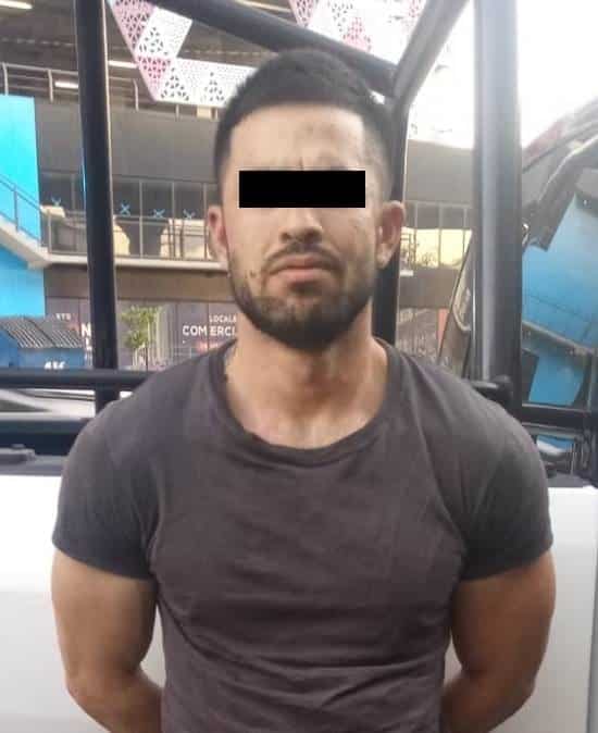 Circulaba en un vehículo que tiene reportes de participar en robos a negocio