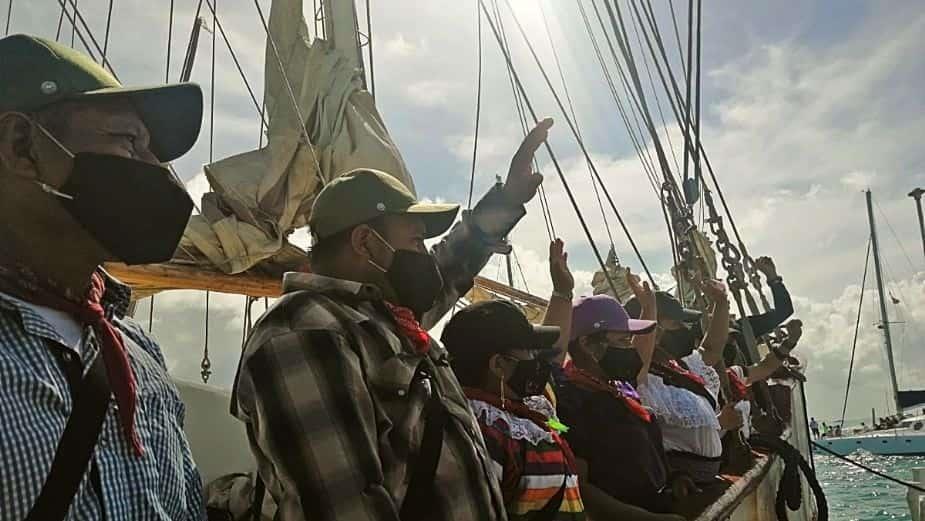 Zarpa Escuadrón 421 del EZLN hacia España Zarpa Escuadrón 421 del EZLN hacia España