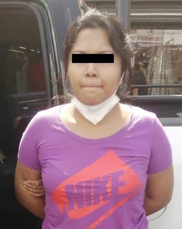 Mujer intenta cambiar cheque falso y la detienen Mujer intenta cambiar cheque falso y la detienen