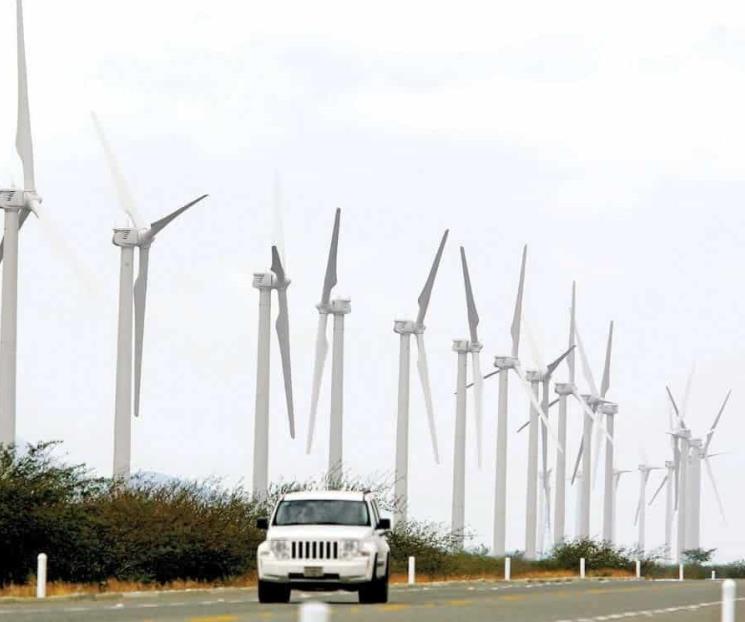 Gobierno debe olvidar reforma eléctrica Gobierno debe olvidar reforma eléctrica