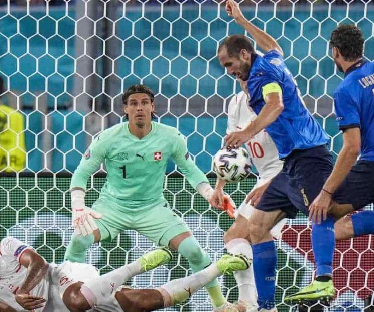 Golea Italia a Suiza y está en la siguiente fase Golea Italia a Suiza y está en la siguiente fase