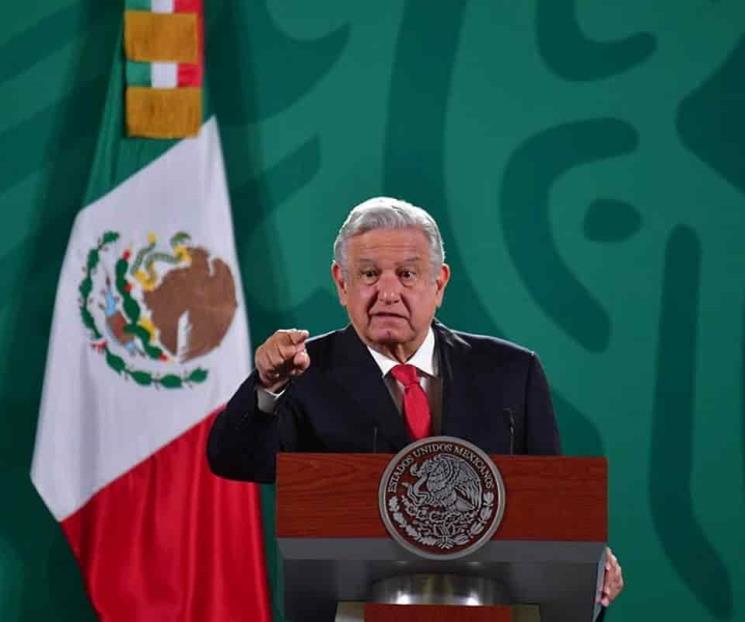 AMLO anuncia reuniones con gobernadores electos AMLO anuncia reuniones con gobernadores electos