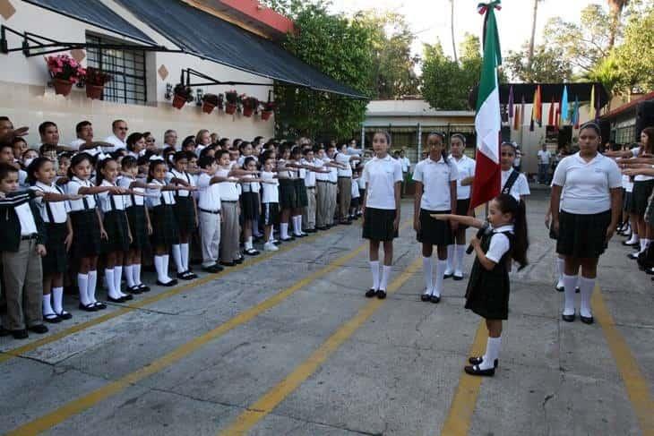 Perfila SEP ciclo 2021-2022 con un mes más de clases Perfila SEP ciclo 2021-2022 con un mes más de clases